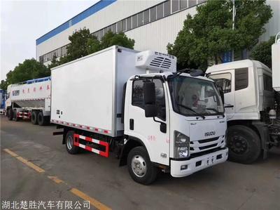 匠心打造高效冷鏈 4米2慶鈴五十鈴KV100國(guó)六冷鏈車(chē)與白條肉專(zhuān)用冷藏車(chē)廂體制造解析