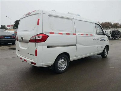中型冷藏車與福田G7冷藏面包車 技術(shù)特點(diǎn)與廂體制造解析